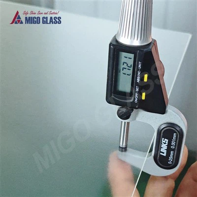 1.6mm 低鉄プリズムマット強化ガラス